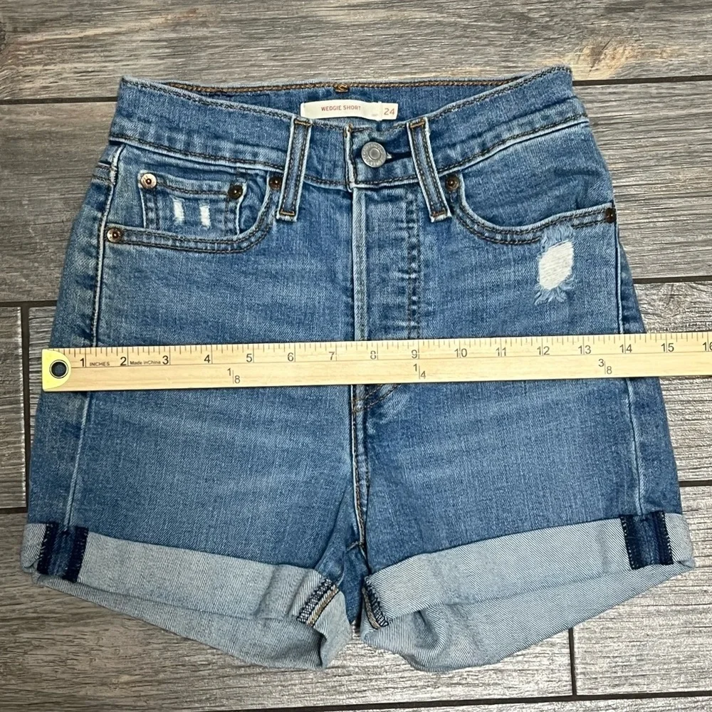 Levi’s High Rise Wedgie Short Size 24 Button Fly Cuffed Stretch - Picture 9 of 16